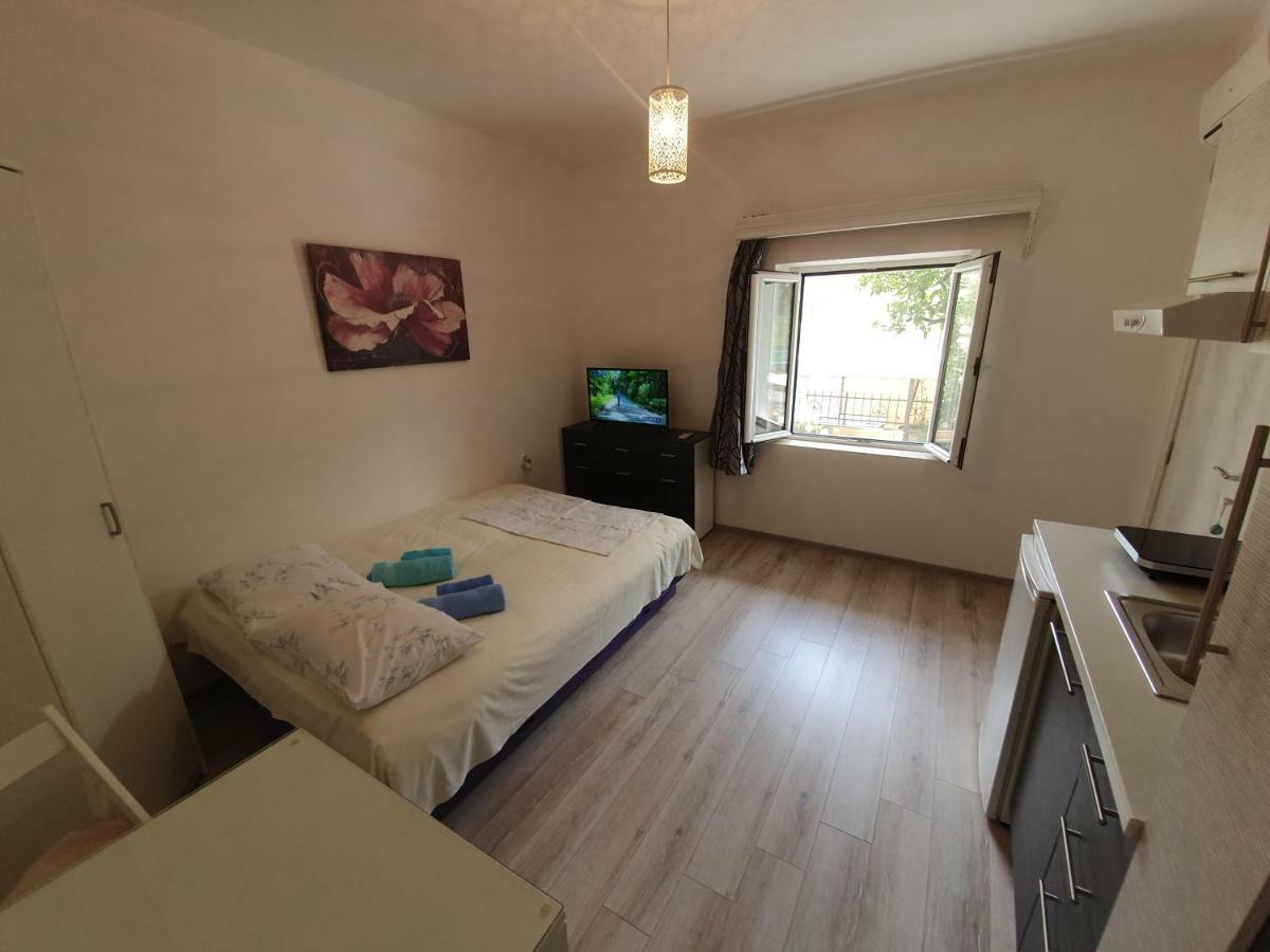 Studio Apartments Ilija Kotor Quarto foto